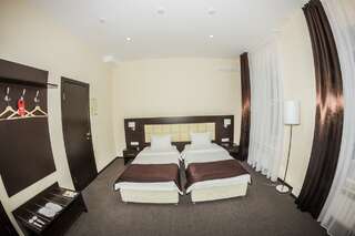 Гостиница Островский Казань Номер улучшенный с 2 односпальными кроватями-2