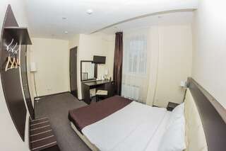 Гостиница Островский Казань Номер комфорт с 1 двуспальной кроватью-3